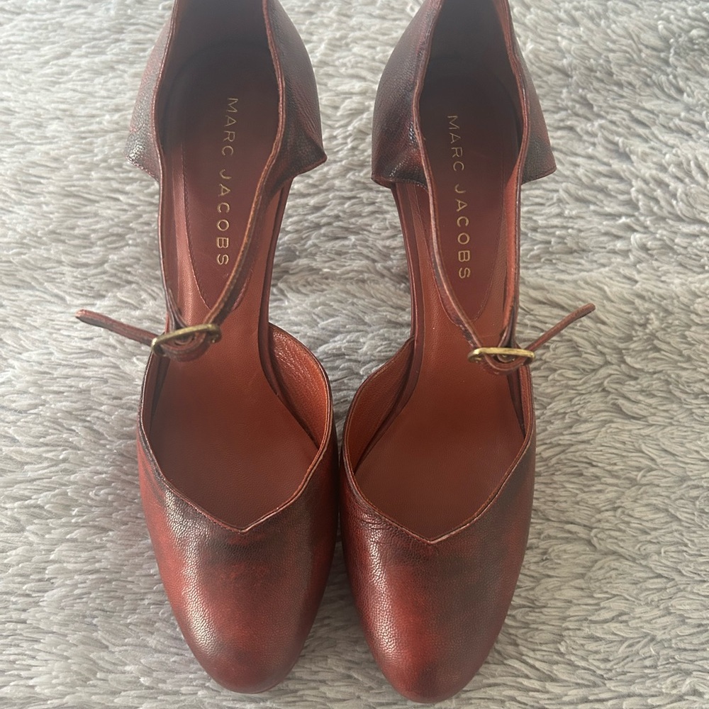 Marc Jacobs Women's Burgundy Leather Shoes